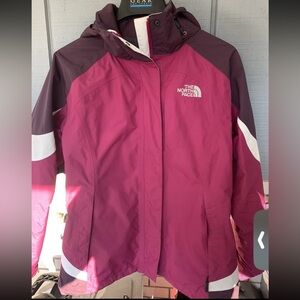 The north Face Jacket Winter Hyvent Women Ski Jacket Reversible Pink Size Small